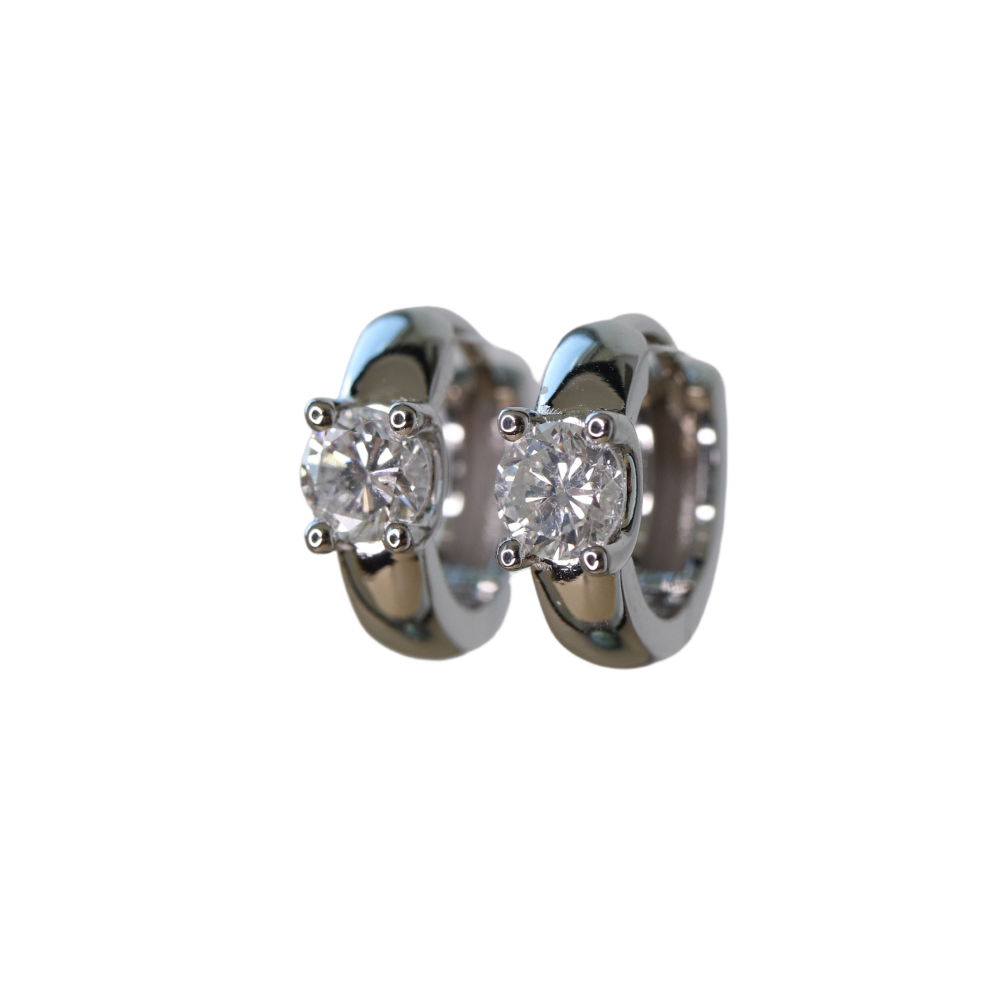 3-Stone Diamond Stud Earrings in Gold (0.31 Carat) – FINEROCK