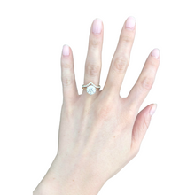 Load image into Gallery viewer, diamond chevron ring
