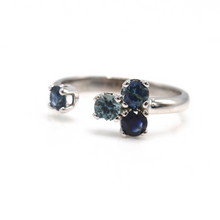 Load image into Gallery viewer, Montana sapphire cluster ring in blues
