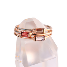 Load image into Gallery viewer, morganite baguette stacking ring
